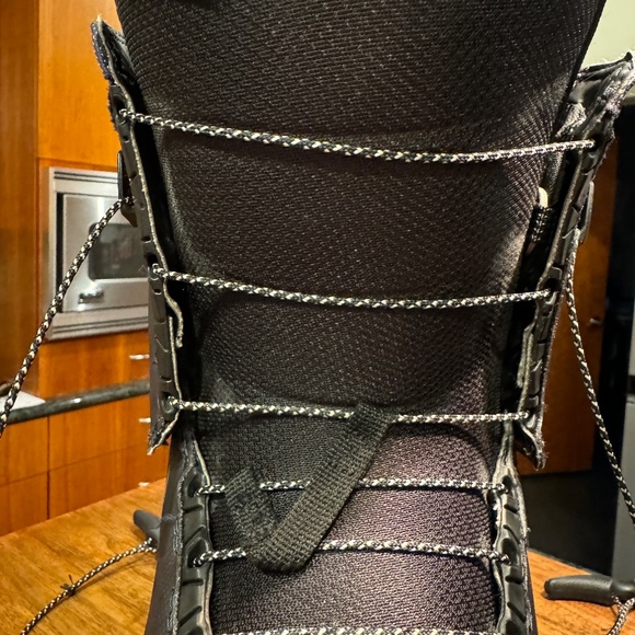 BURTON SUPREME WOMEN SNOWBOARD BOOTS - Picture 2 of 5